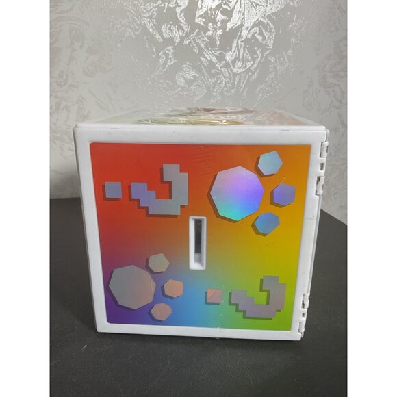 Pet Simulator Series 2 1PK Mystery Eggs 4 Minifigure Wave 1 - Picture 6 of 7